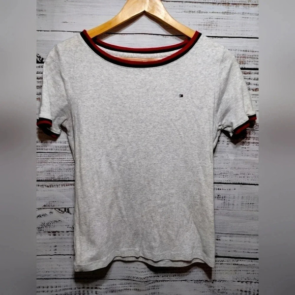 Tommy Hilfiger Ringneck Tshirt Short Sleeve in gray‎ size Medium Y2K Babydoll - Picture 1 of 6
